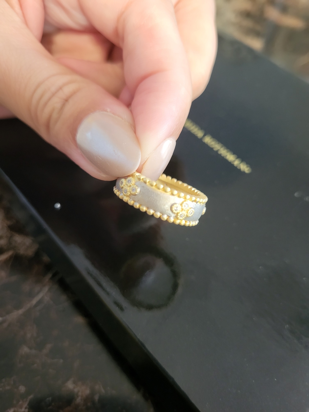 Freida Rothman Two-Tone Clover Ring - Picture 1 of 2